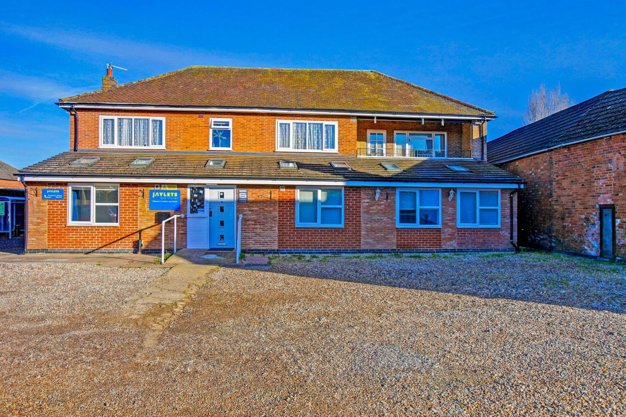 Oyo Aparthotel Hathern Exterior foto