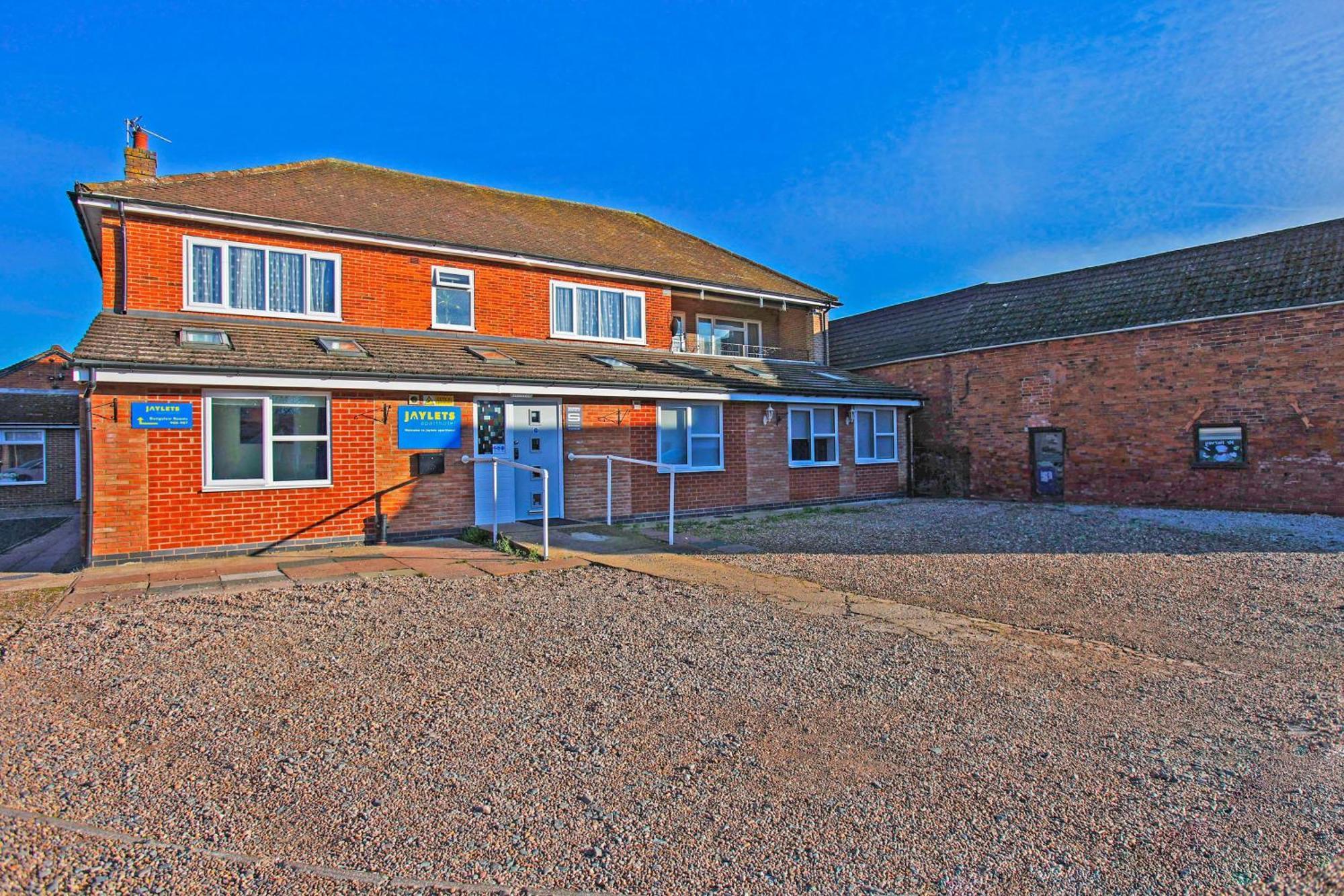 Oyo Aparthotel Hathern Exterior foto